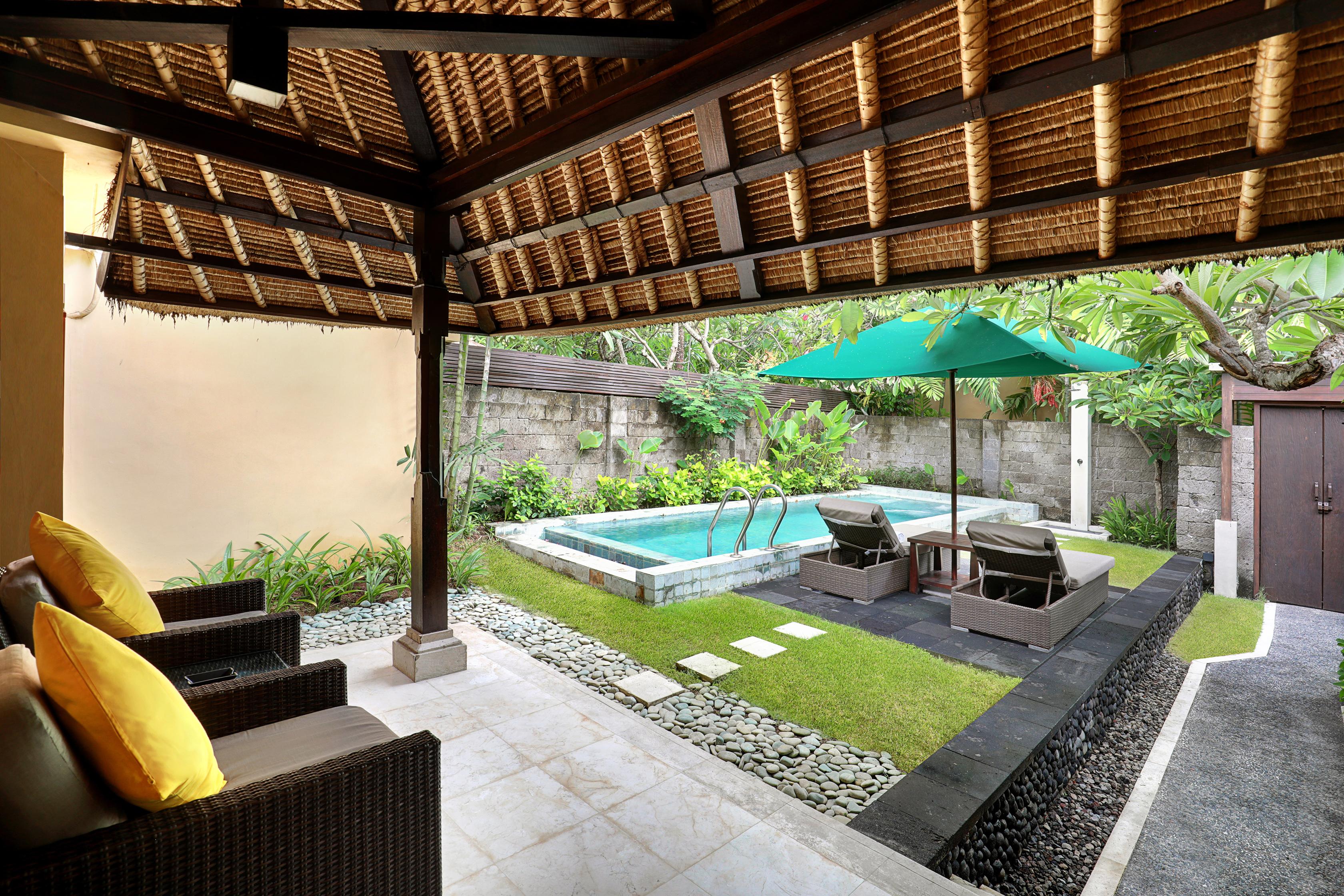 Legian Beach Hotel Kültér fotó
