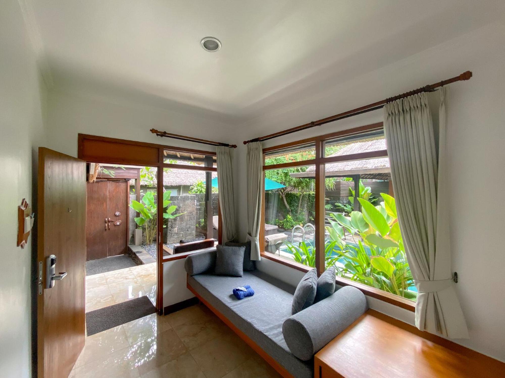 Legian Beach Hotel Kültér fotó