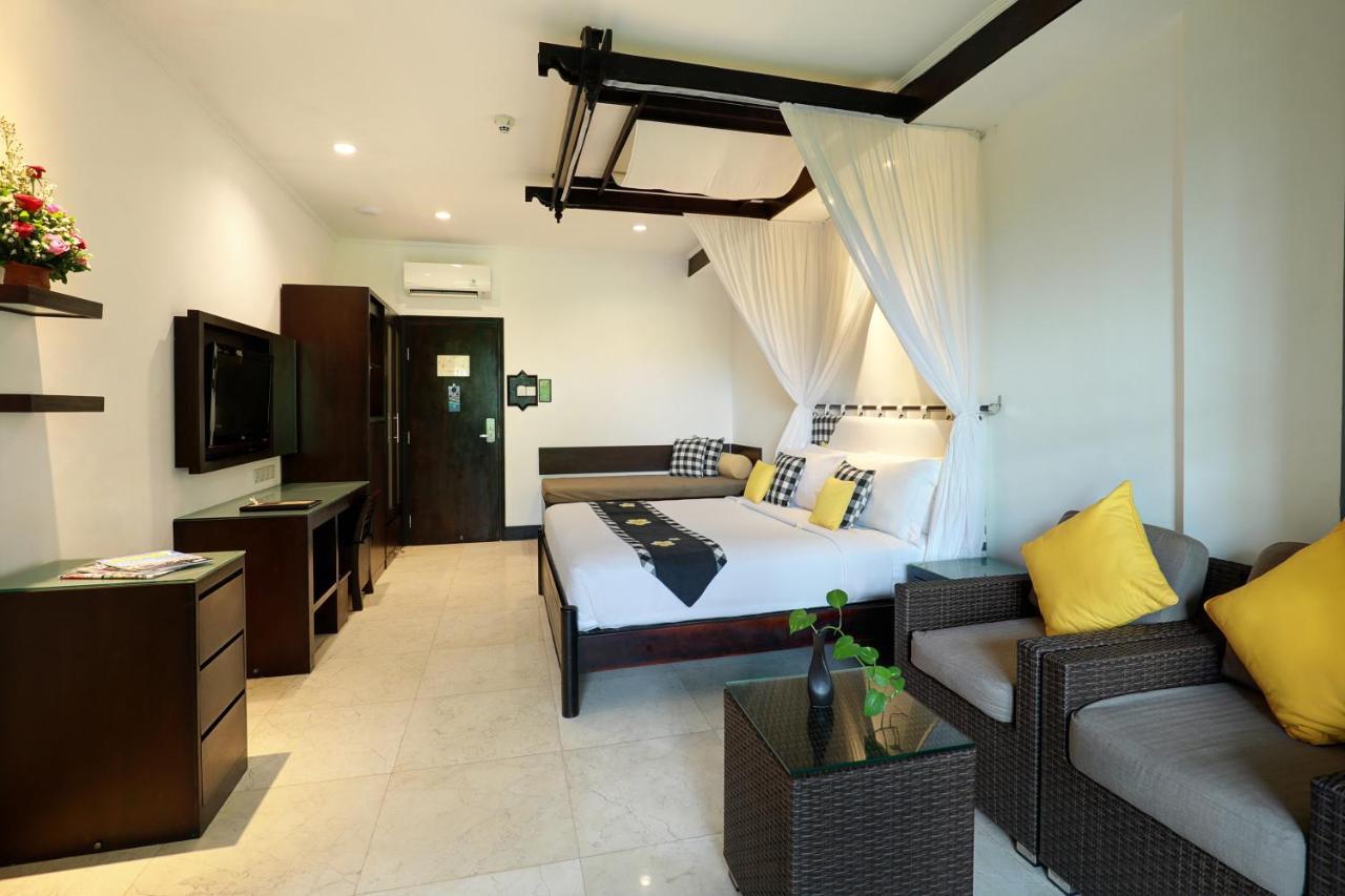 Legian Beach Hotel Kültér fotó